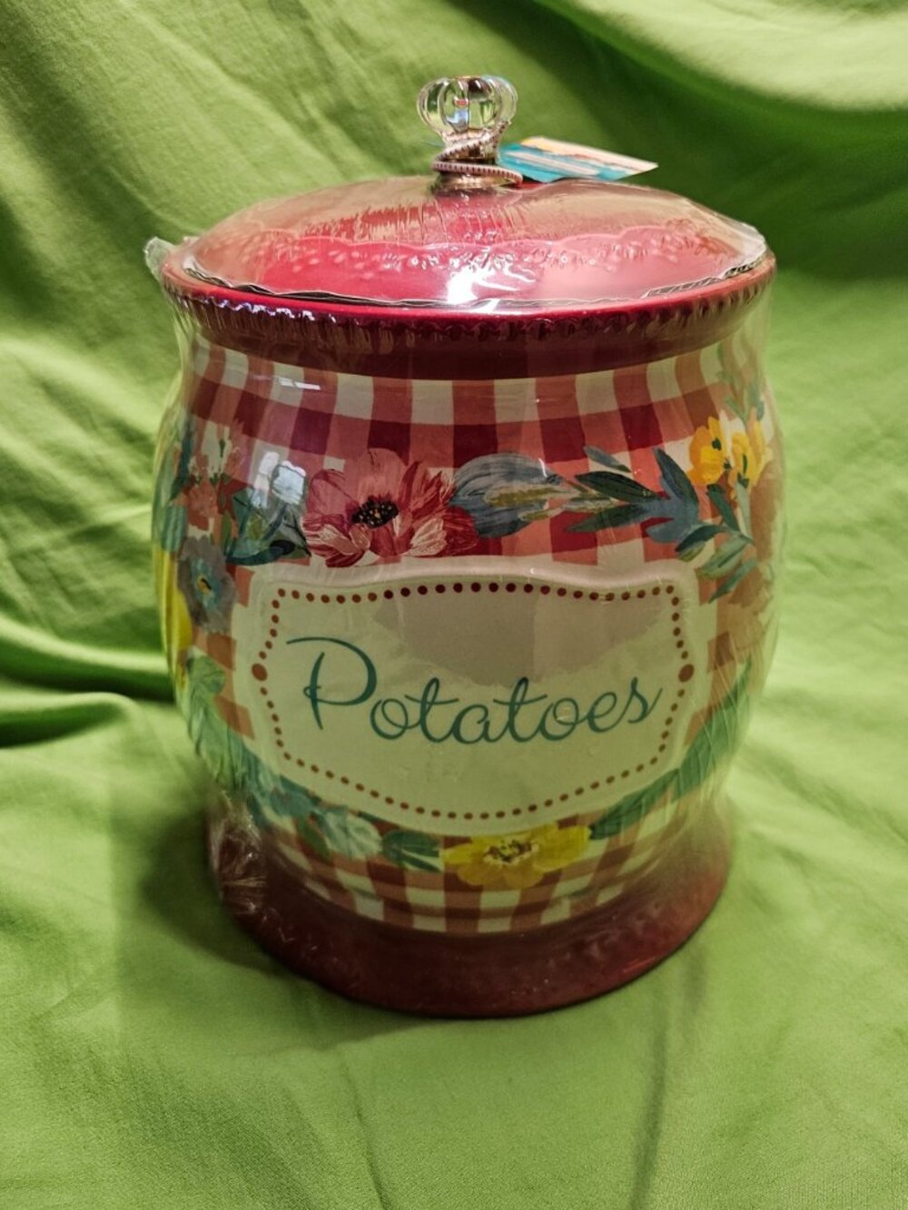 The Pioneer Woman Sweet Romance Brand New Ceramic Potato Keeper with Lid